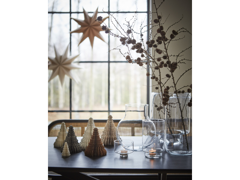Inspirerande bild på Värmeljushållare Tore i färgen klarglas tillverkad av Glas från Affari of Sweden. Produktbild på Värmeljushållare Tore i färgen klarglas tillverkad av Glas från Affari of Sweden.