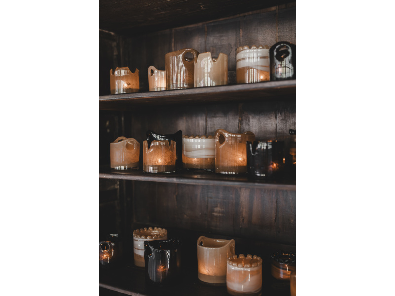 Inspirations bild på Ljuslykta Buco Beige 10x12 i färgen beige tillverkad av Glas från Jakobsdals.