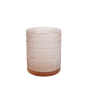 Produktbild på Ljushållare Prick Beige L. Inspirerande bild på Ljushållare Prick Beige L.