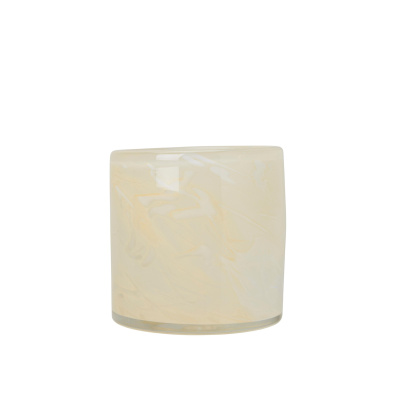 Inspirerande bild på Ljuslykta Ziggy Gul 14x14 i färgen gul tillverkad av Glas från Wikholm form. Inspirerande bild på Ljuslykta Ziggy Gul 14x14 i färgen gul tillverkad av Glas från Wikholm form.