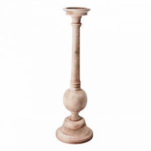 Ljusstake Treasure Large frilagd mot vit bakgrund.
